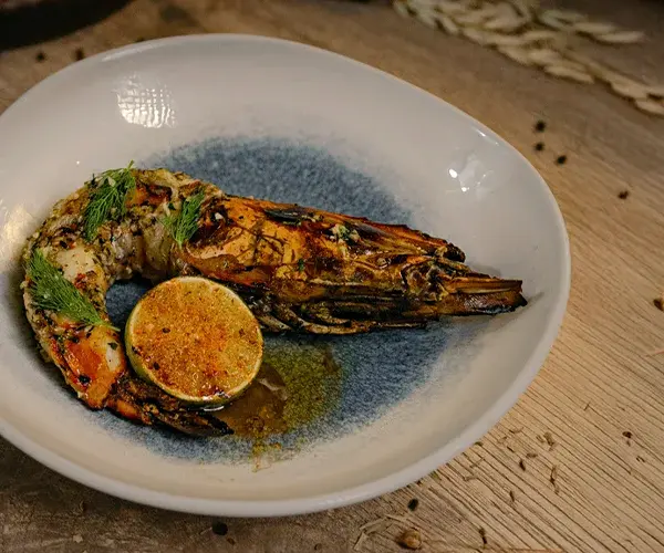 platillos con mariscos frescos en Craft