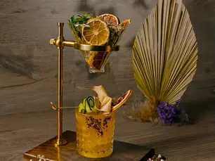 Coctel de autor en Craft Rooftop Cabo